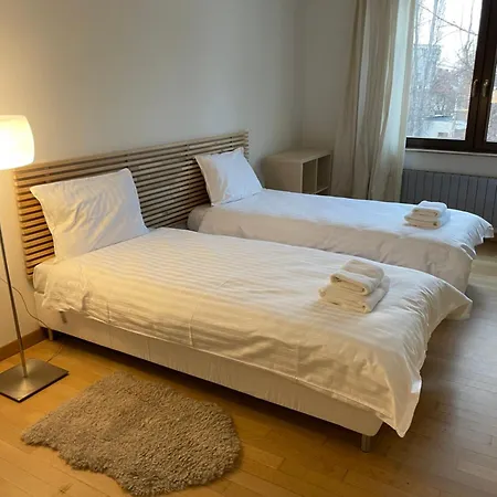 Apartament Spacious Luxury Close To Marinela