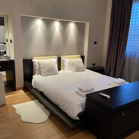 Spacious Luxury Close To Marinela Sofía